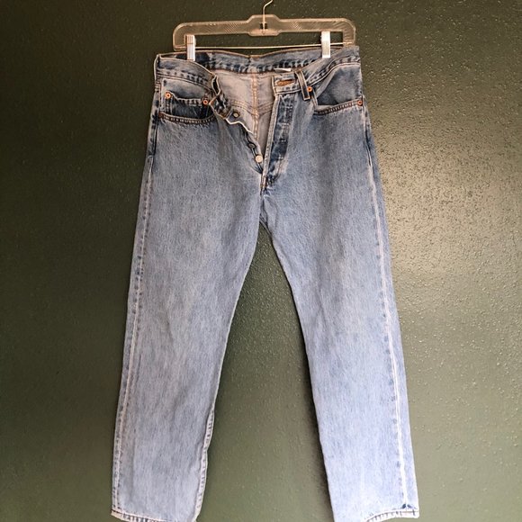 Levi’s Vintage 501s, 1990’s, Jeans, Button Fly, Size 32x30, Light Wash - Picture 2 of 9